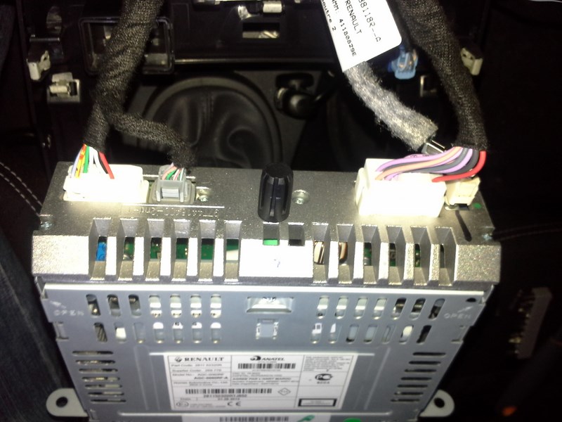 Schema electrique autoradio dacia duster