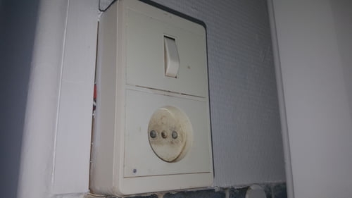 Location maison hors norme electrique