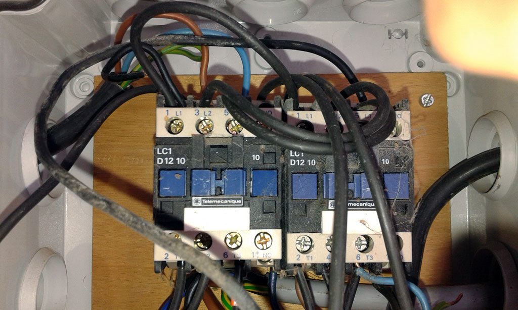 Schema electrique moteur sommer