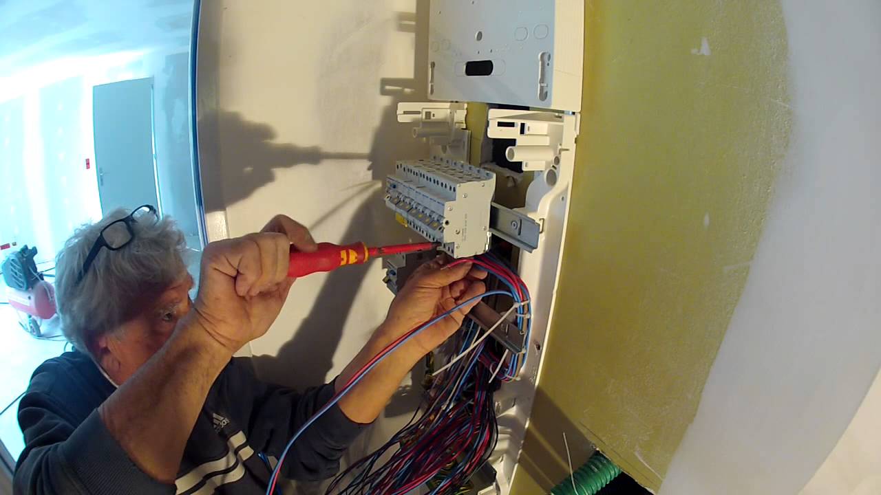Remettre au norme tableau electrique