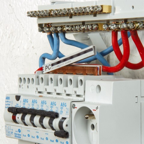 Schema tableau electrique precable