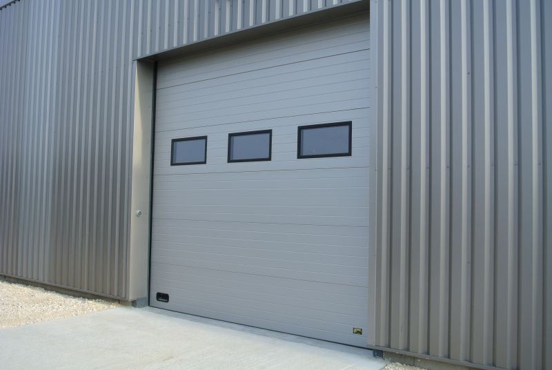 Porte de garage sectionnelle avignon