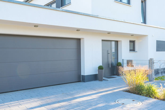 Comment transporter une porte de garage