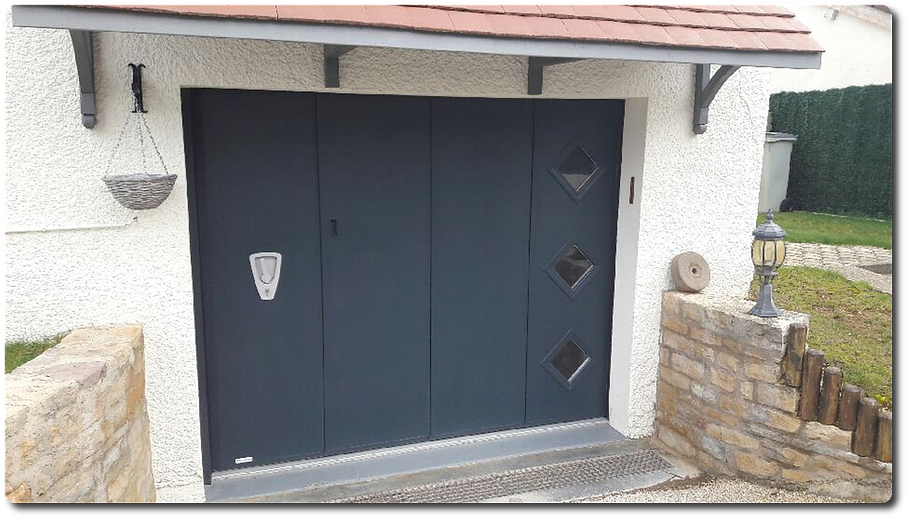 Porte de garage laterale pvc