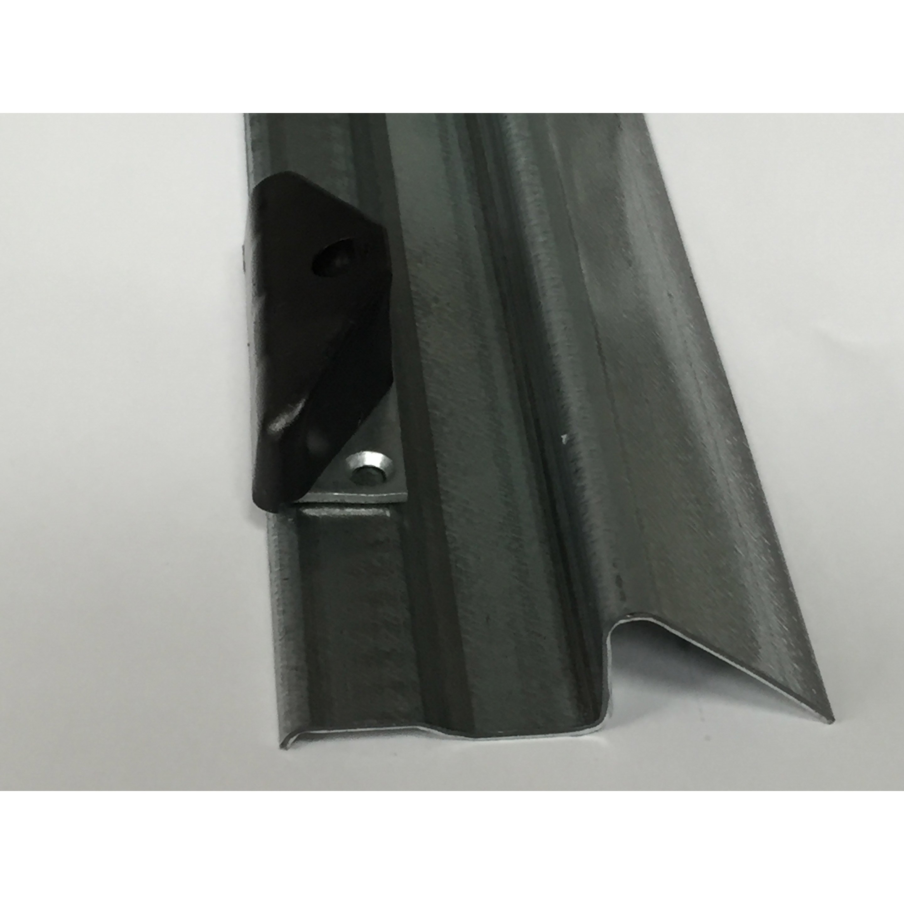 Porte de garage coulissante pvc queguiner