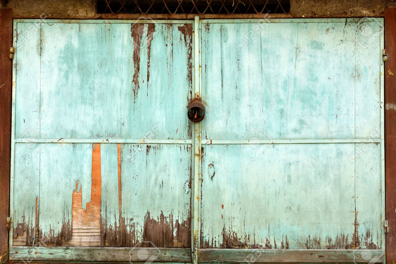 Porte de garage rust