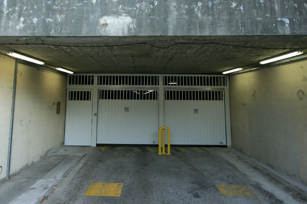 Porte de garage collectif