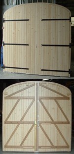 Porte de garage sur mesure en bois