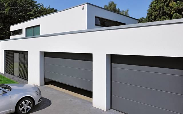 Peinture porte de garage métal