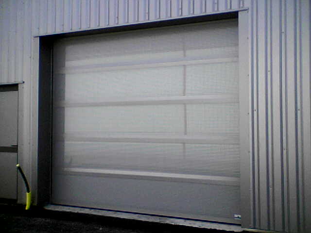 Porte de garage basculante la toulousaine