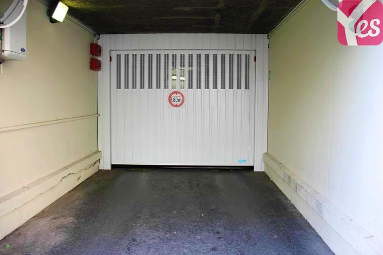 Garage porte de la villette