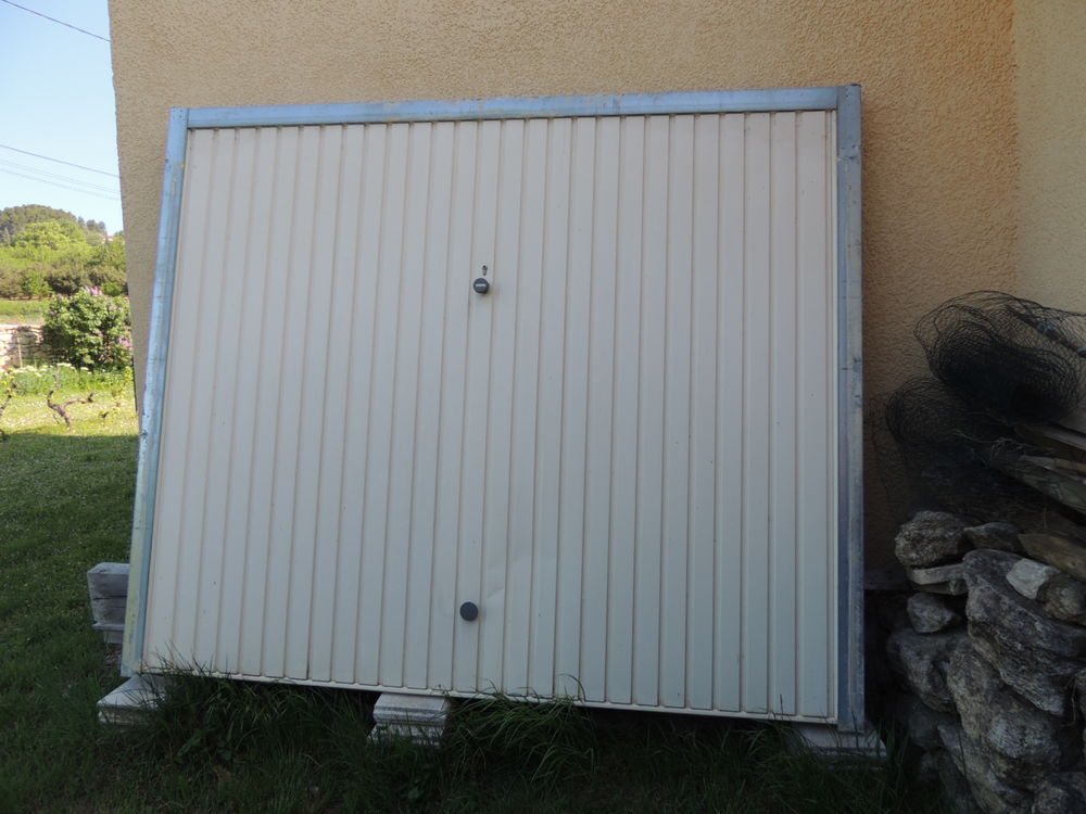 Porte de garage basculante largeur 2m