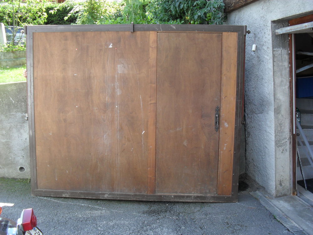 Porte de garage savoie