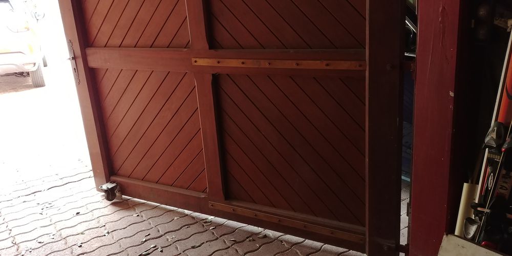 Petite porte de garage a vendre