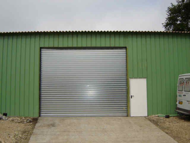 Porte de garage enroulable acier galvanisé