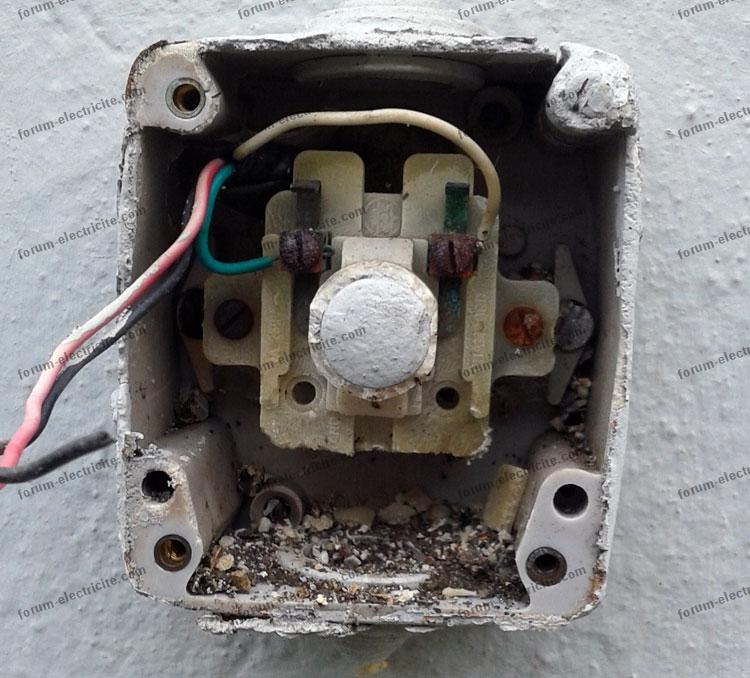 Bouton poussoir porte de garage maguisa