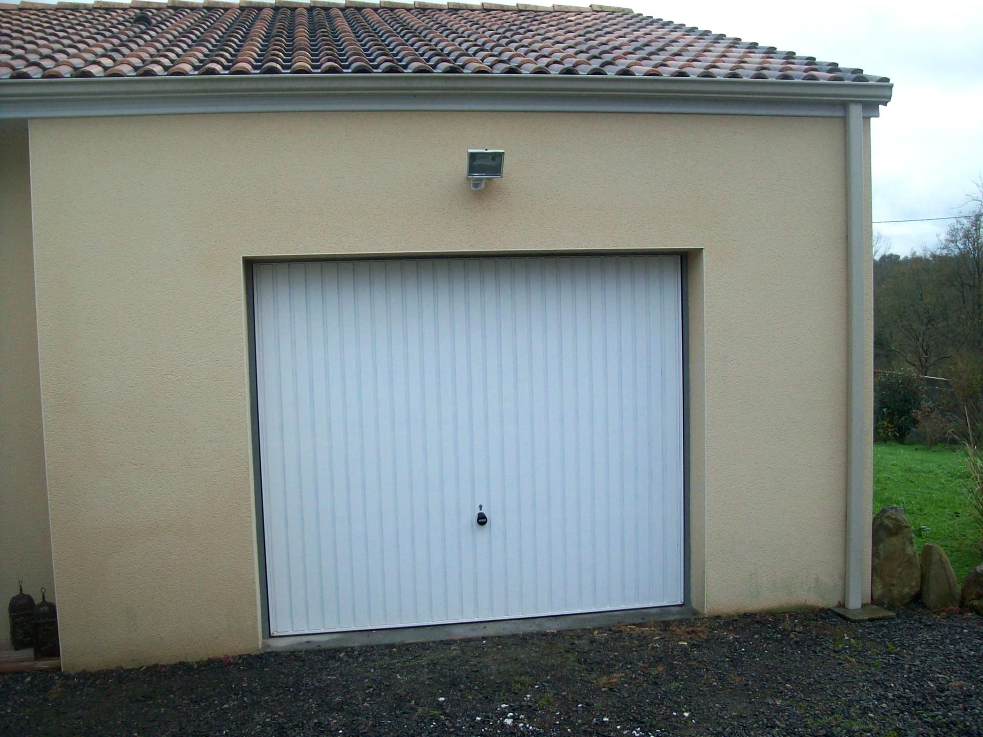 Pose porte de garage castorama