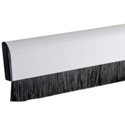 Bas de porte de garage pvc brosse à visser alu 250cm