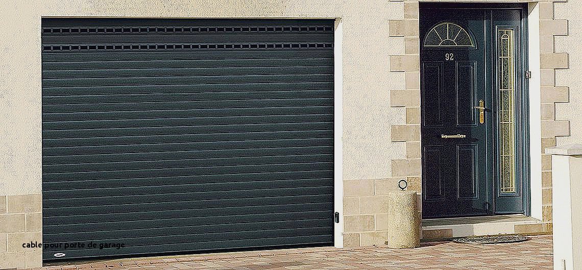 Porte de garage en pin