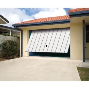 Porte de garage basculante isolee 40mm