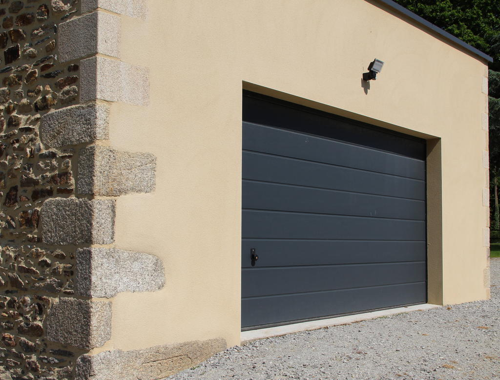 Nettoyer porte de garage