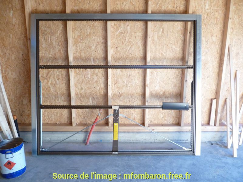 Habillage porte de garage basculante