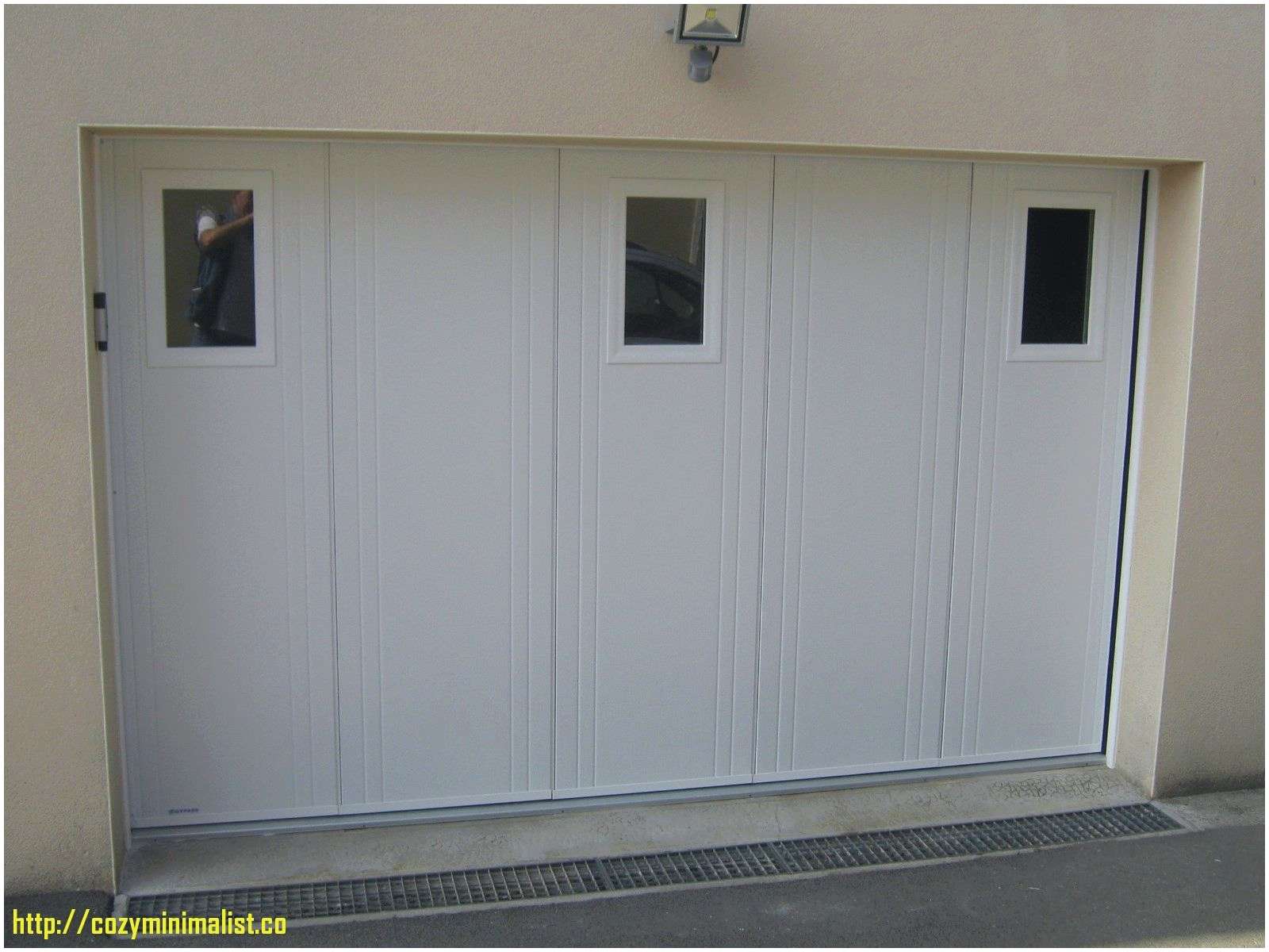 Pose porte de garage lapeyre