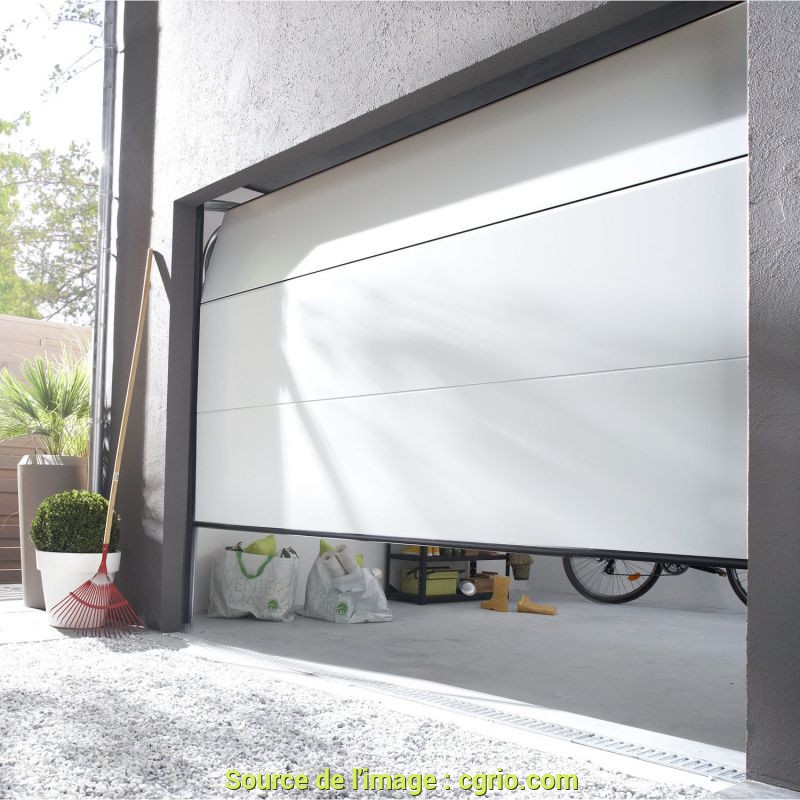 Couper porte de garage sectionnelle