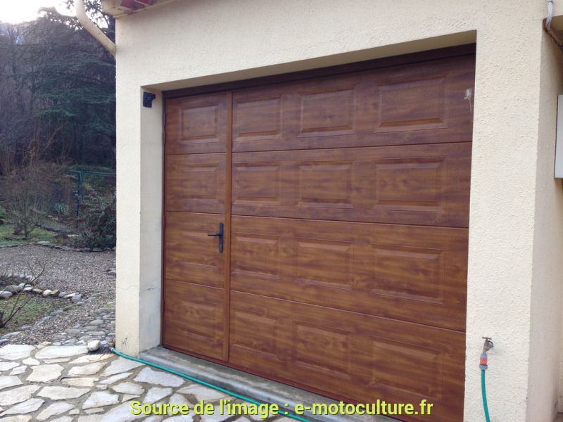Porte de garage motorisée tryba