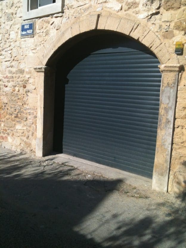Graissage porte de garage