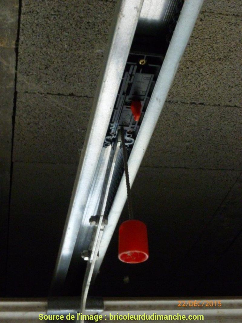 Retendre chaine porte de garage