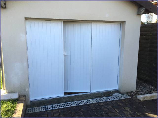 Porte de garage coulissante 4 vantaux