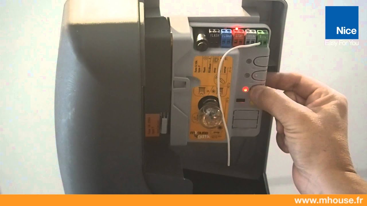 Comment changer le code d'une porte de garage