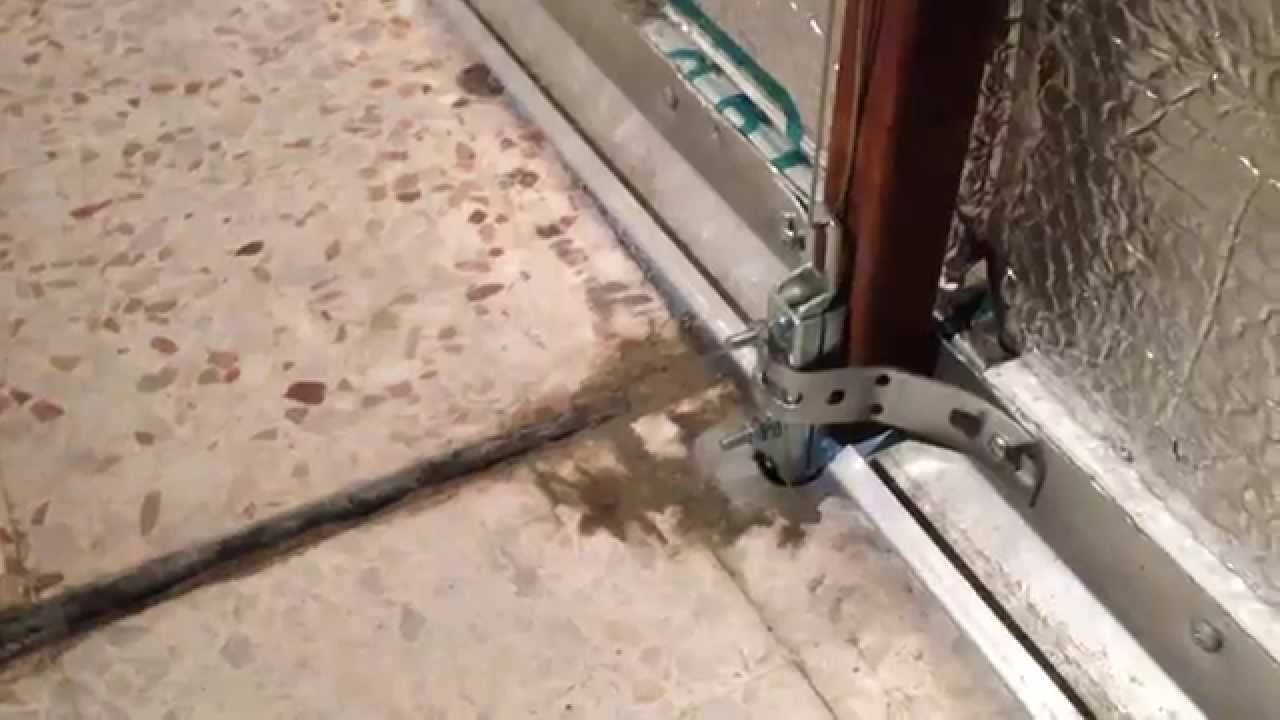 Verrouillage electrique porte de garage sectionnelle