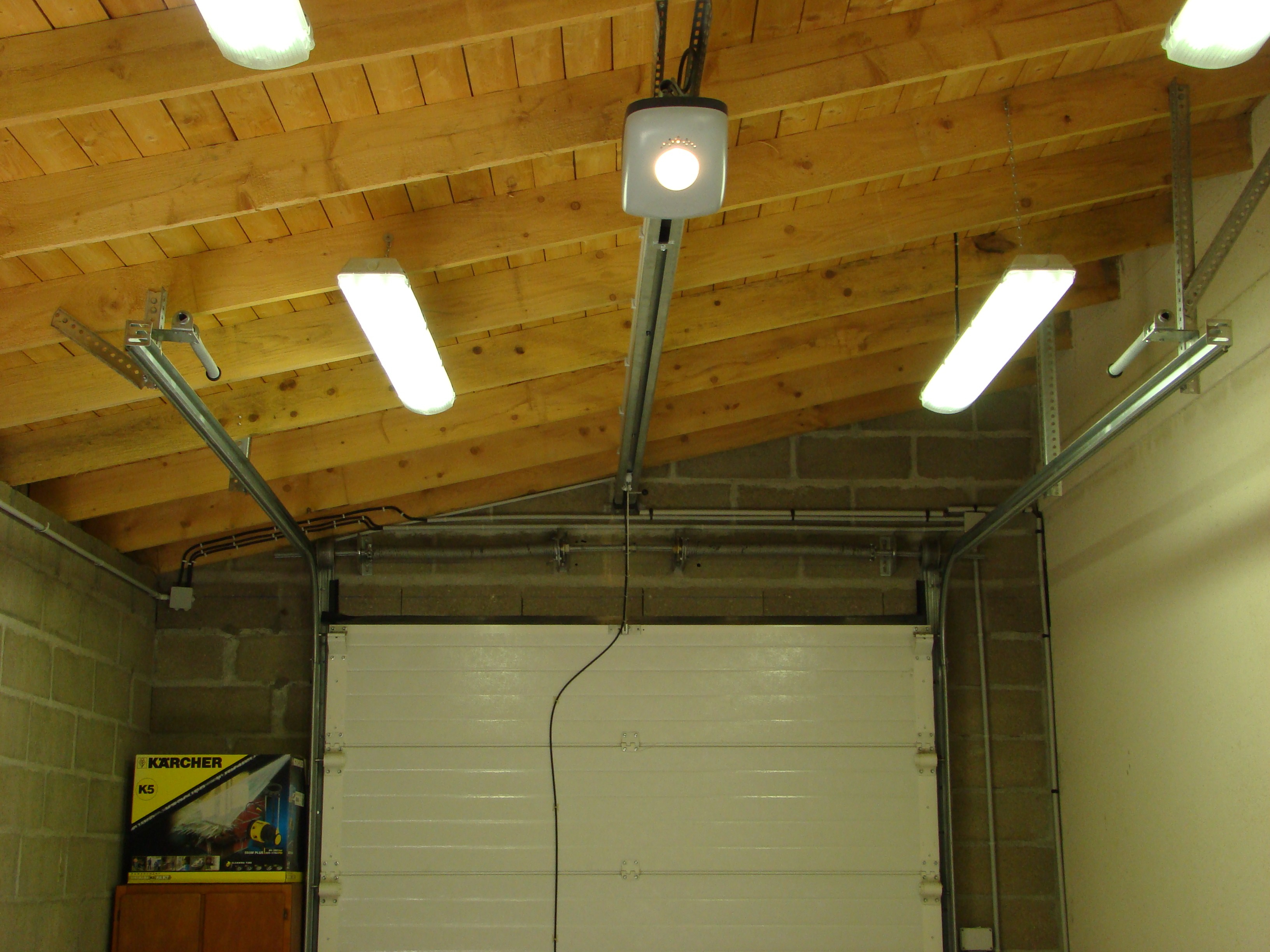 Monter une porte de garage sectionnelle leroy merlin