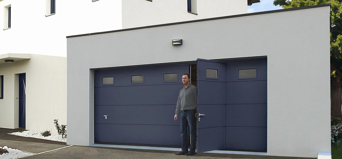 Porte de garage avec ouverture