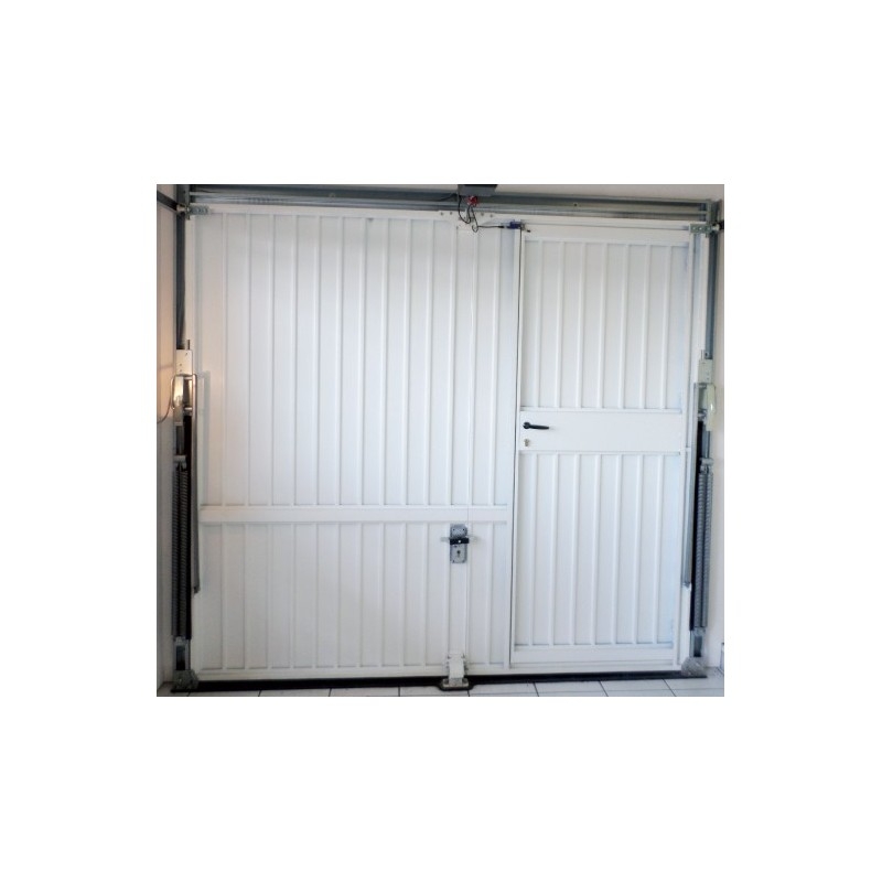 Porte de garage ferme mal