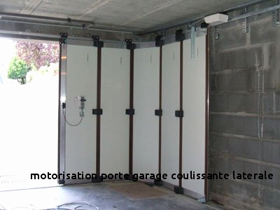 Motorisation porte de garage sectionnelle latérale