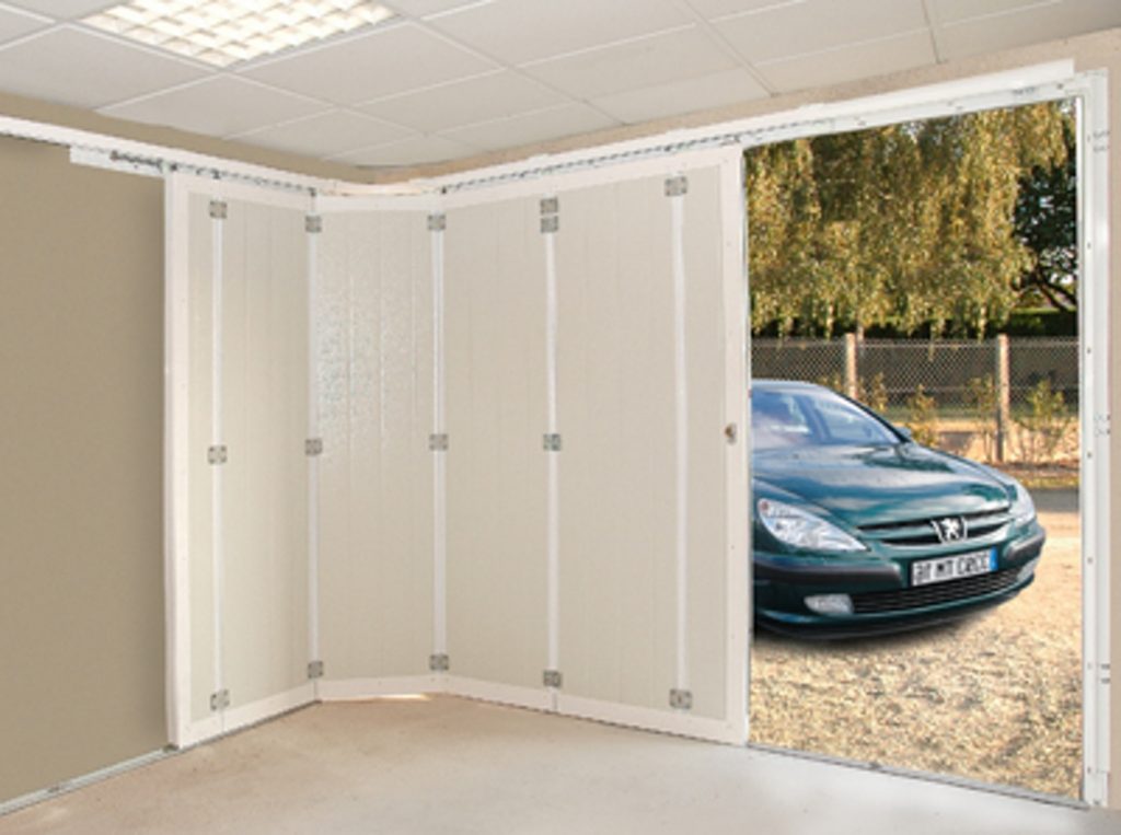 Porte de garage en bois coulissante sur mesure