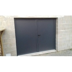 Porte de garage aluminium à battant