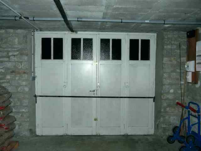 Porte de garage anti effraction