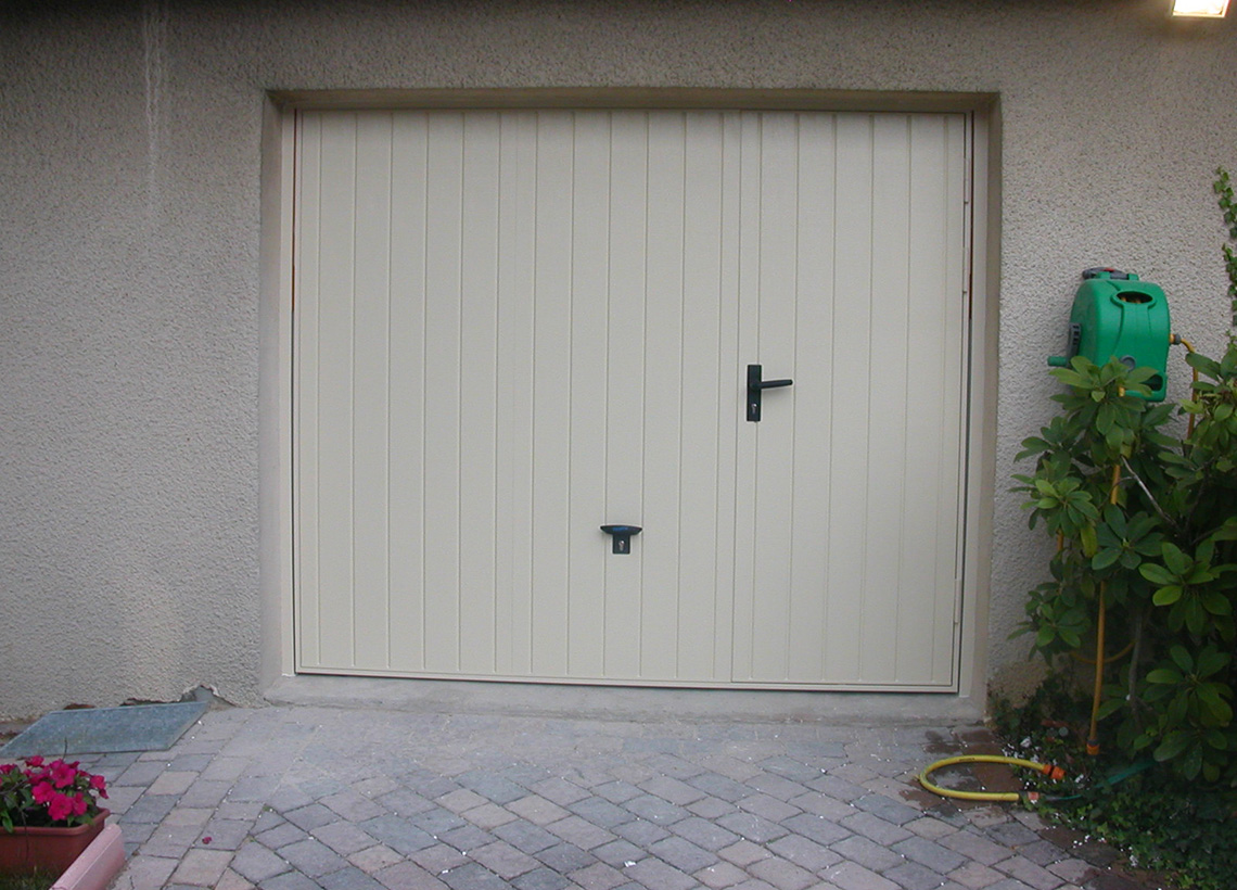 Porte de garage haute securite