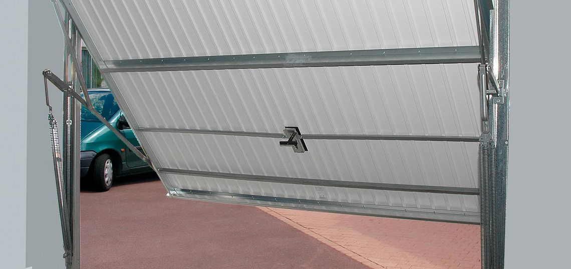 Porte basculante de garage prix