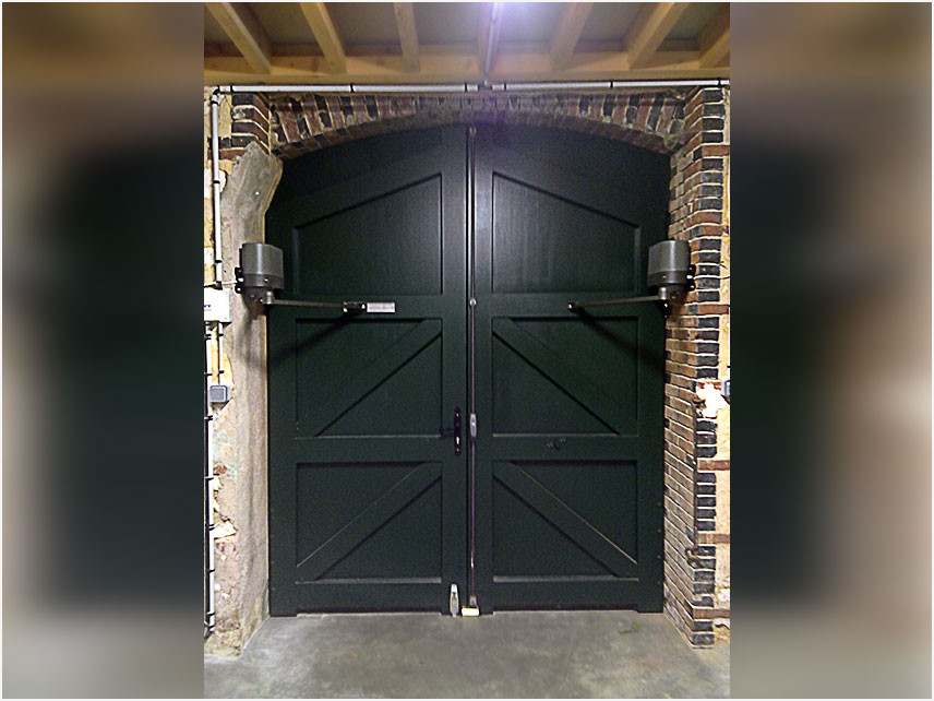 Porte de garage sur mesure bois