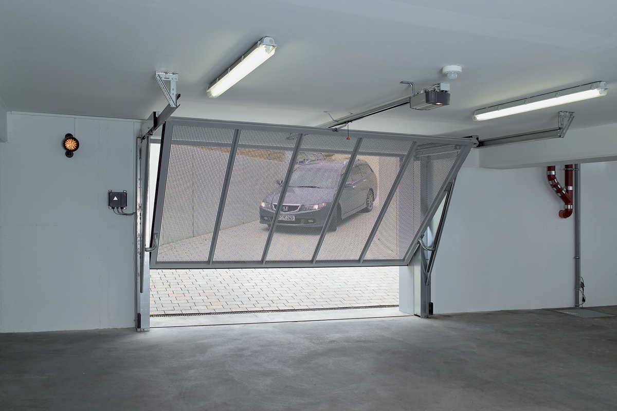 Bricoman porte de garage basculante