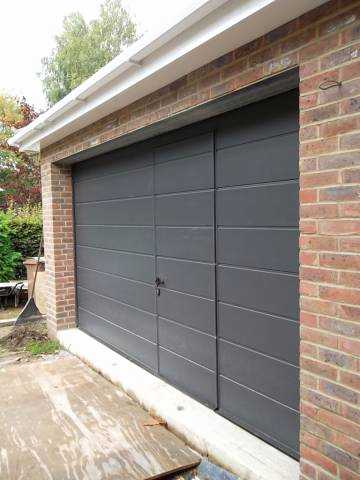 Bas de porte de garage bricomarché