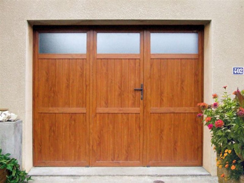 Transformer une porte de garage en porte d'entrée
