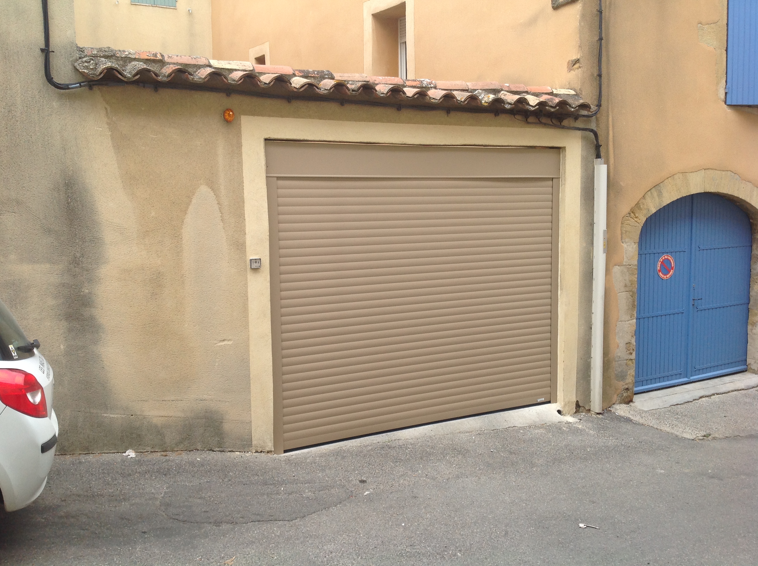 Porte de garage enroulable lorenove