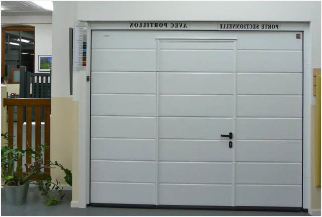 Porte de garage laterale motorisée prix