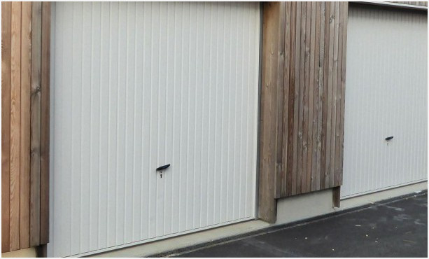 Porte de garage basculante 220x240